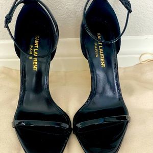 OPYUM SANDALS IN PATENT LEATHER WITH GOLD-TONE HEEL

YSL